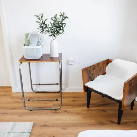 Raum Life - Helles Zum Wohlfuehlen Ideal Fuer Gruppen Apartman Straubing