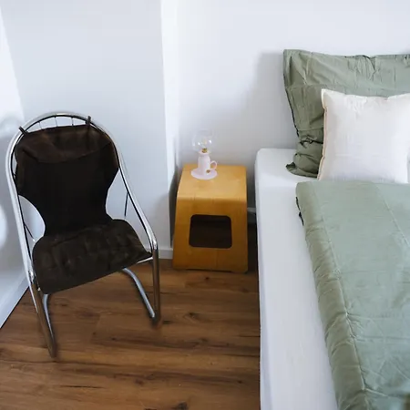 Raum Life - Helles Zum Wohlfuehlen Ideal Fuer Gruppen Straubing